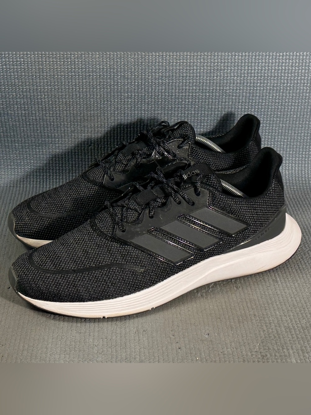 Adidas Energy Falcon EE9852 Men’s Black Running Shoes Size 12